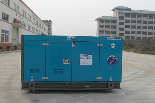 琼中发电机租赁如何正确安装空气滤清器？